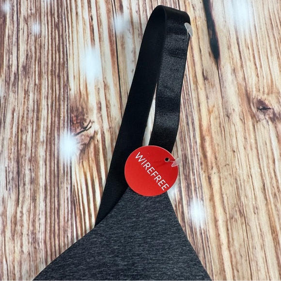 NWT STRM LINE BRA WIREFREE SIZE 40D - Picture 9 of 13